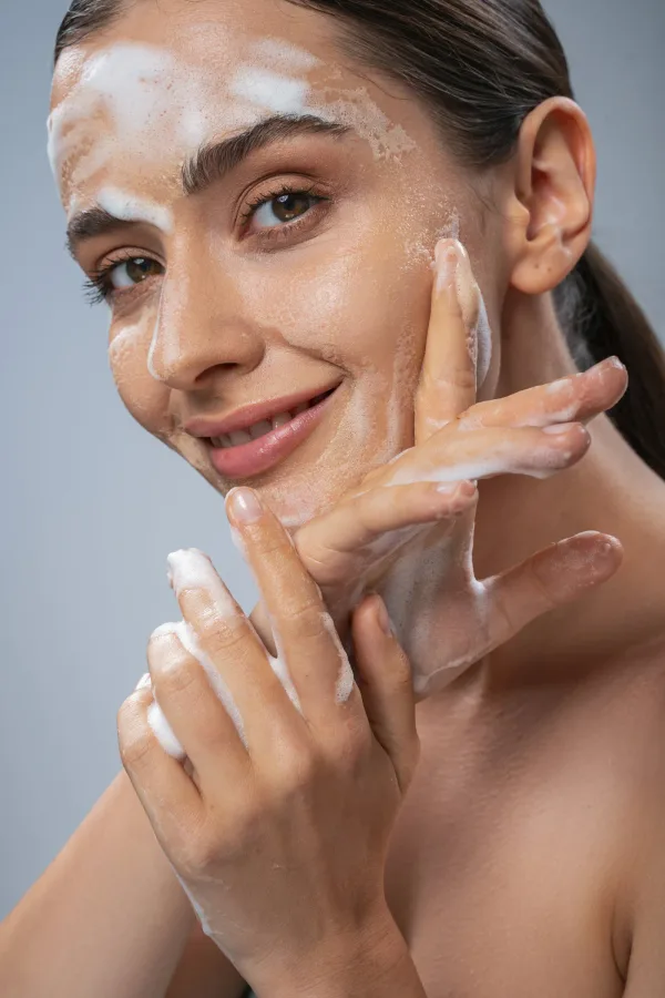 Ingredients That Matter: What Your Skin Actually Needs